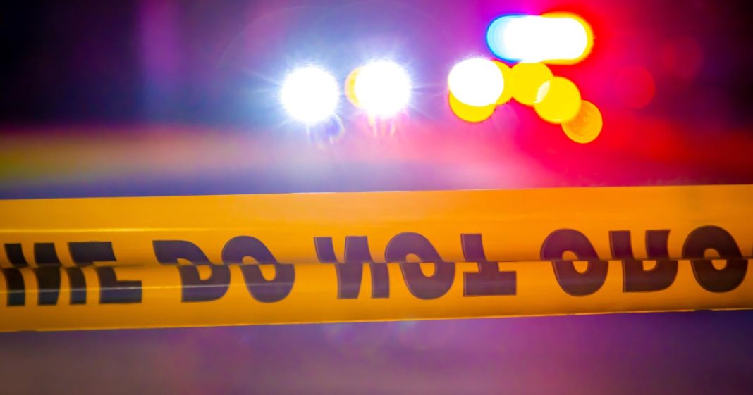 5 shot, 3 fatally at 